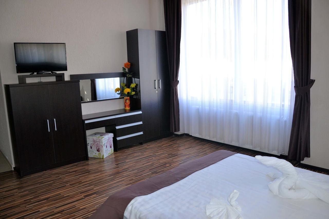 Pension Eurosandoor Sovata Exterior photo